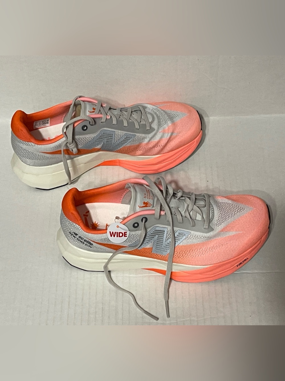New Balance TCS NYC Marathon FuelCell SuperComp Elite v5 - Women’s 7.5 Wide -NIB - Picture 2 of 9
